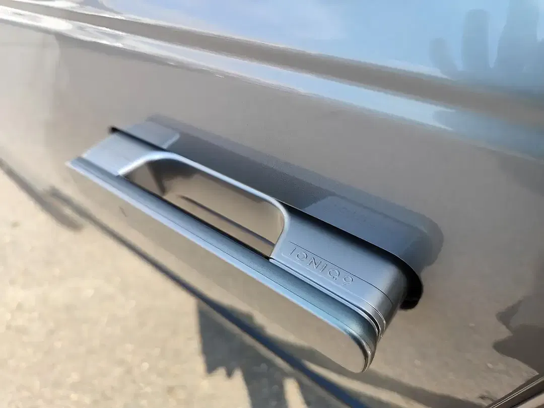 Hyundai IONIQ 9 4WD UNIQ - Thumbnail 6