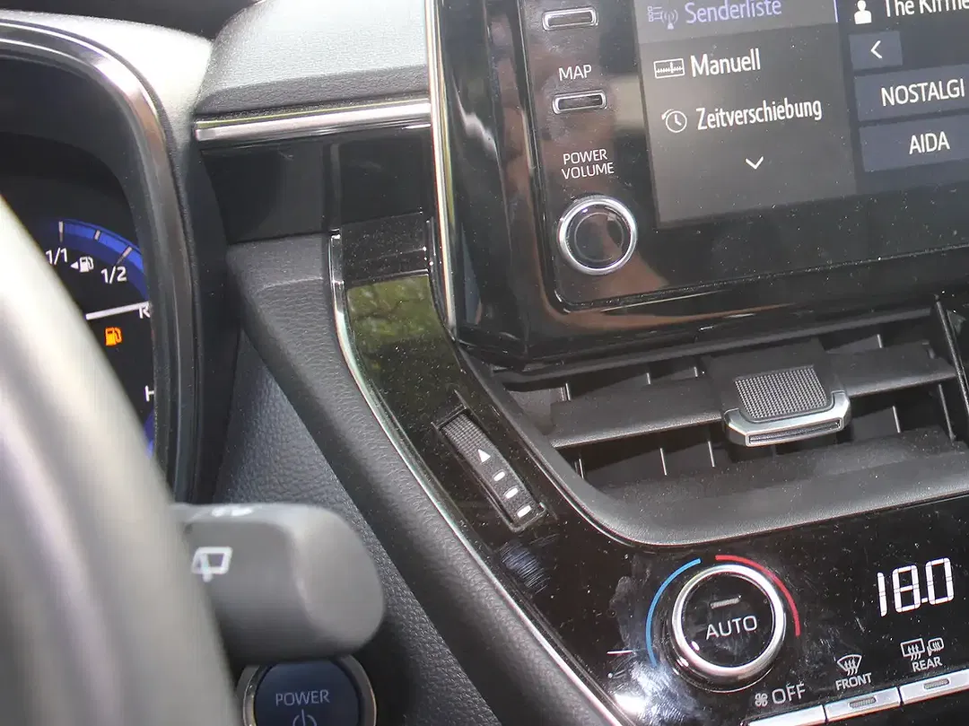 Suzuki Swace Hybrid 1.8 CVT Comfort+ - Thumbnail 12