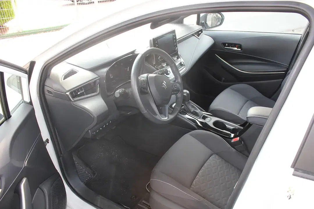 Suzuki Swace Hybrid 1.8 CVT Comfort+ - Thumbnail 9