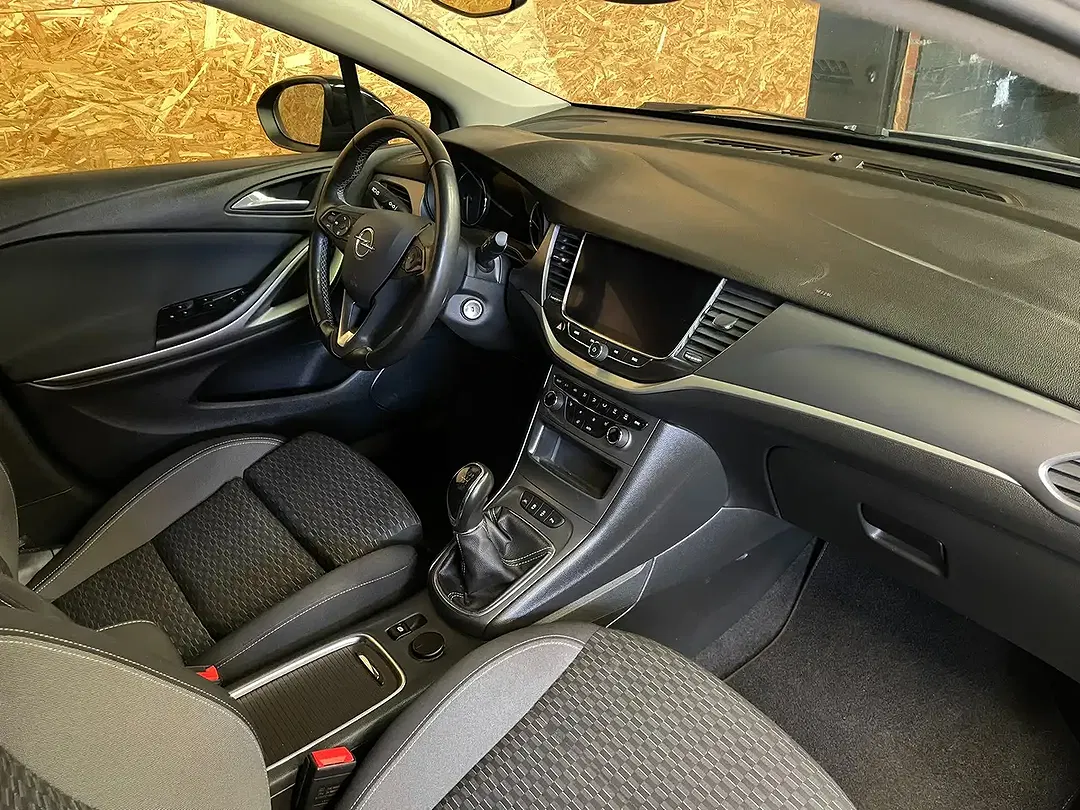 Opel Astra - Thumbnail 10