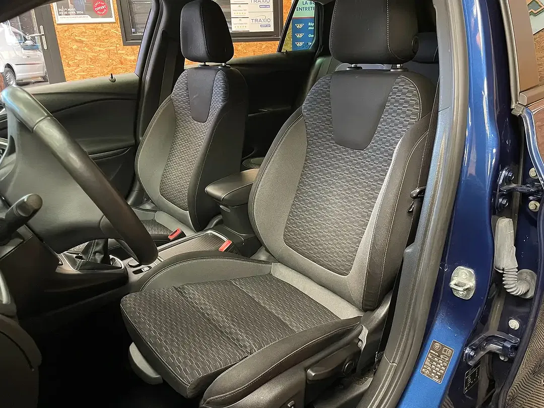 Opel Astra - Thumbnail 11