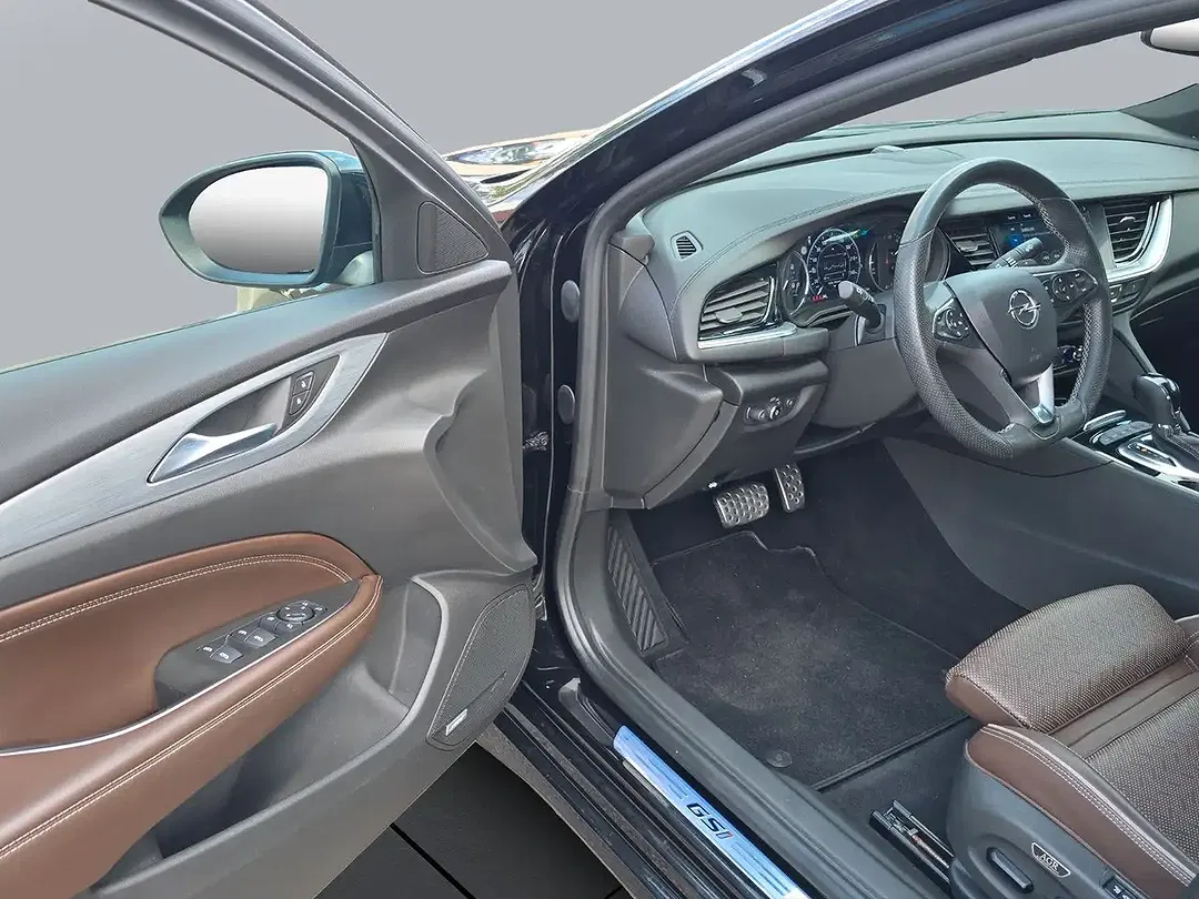 Opel Insignia AUT 4x4 GSi - Thumbnail 11