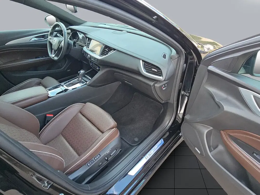 Opel Insignia AUT 4x4 GSi - Thumbnail 21