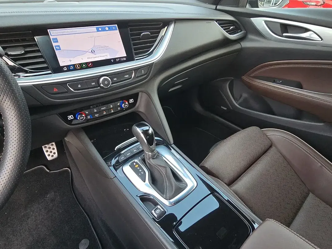 Opel Insignia AUT 4x4 GSi - Thumbnail 25