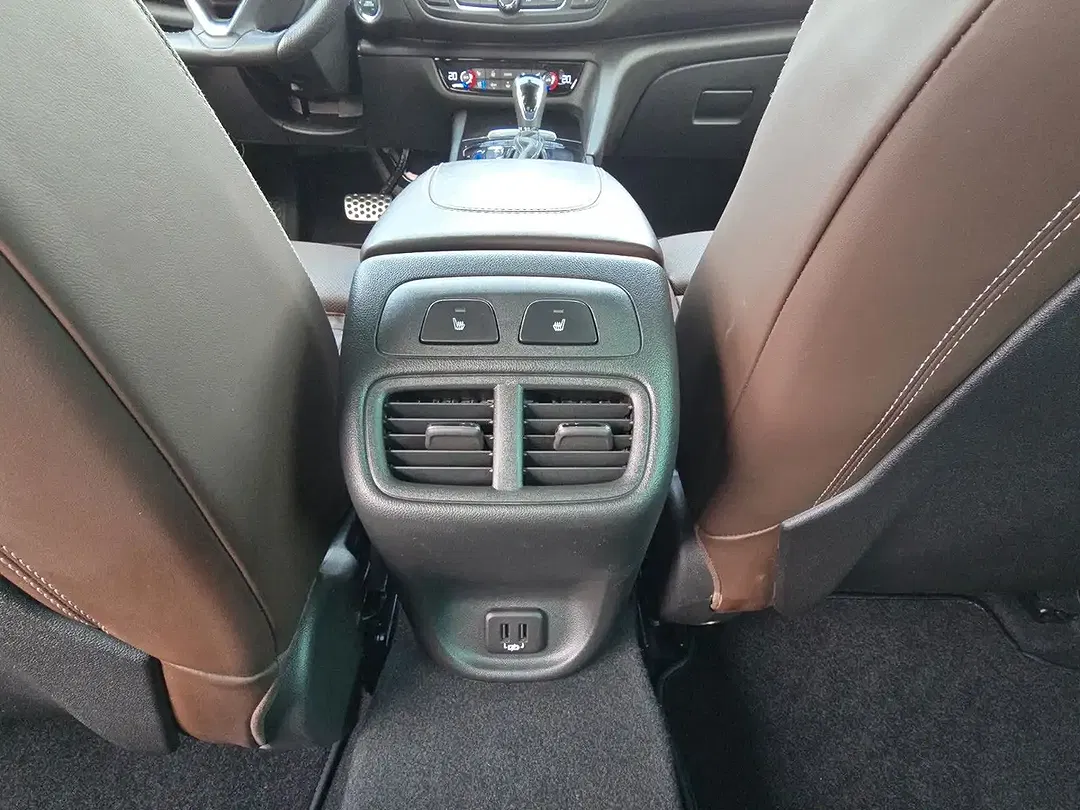 Opel Insignia AUT 4x4 GSi - Thumbnail 30
