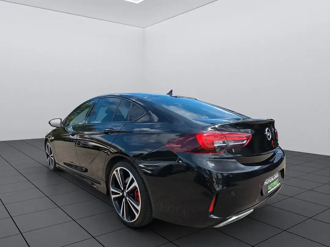 Opel Insignia AUT 4x4 GSi - Thumbnail 4