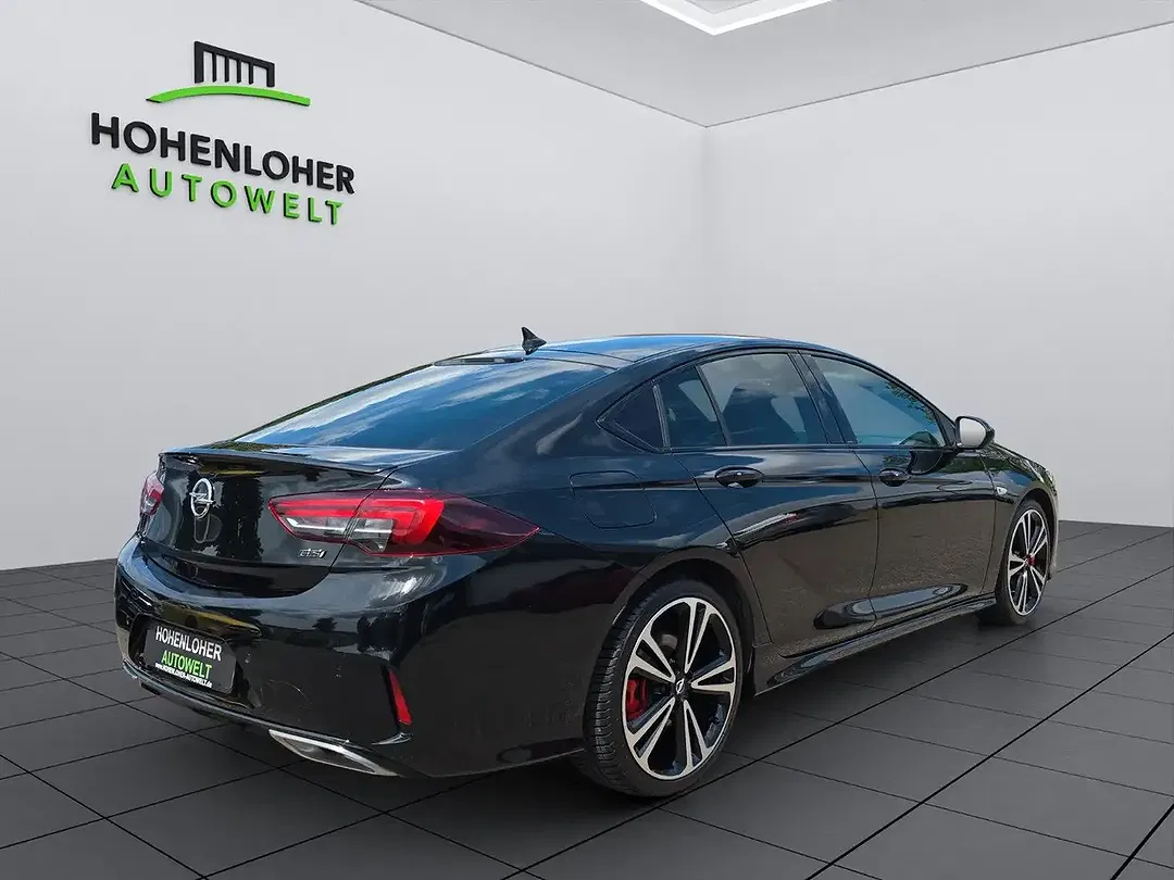 Opel Insignia AUT 4x4 GSi - Thumbnail 6