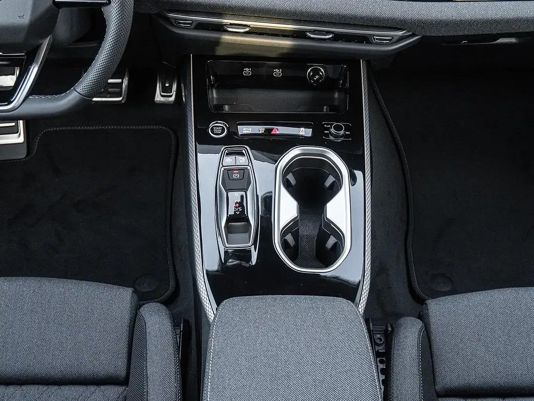 Audi A6 S tronic quattro Avant - Thumbnail 14