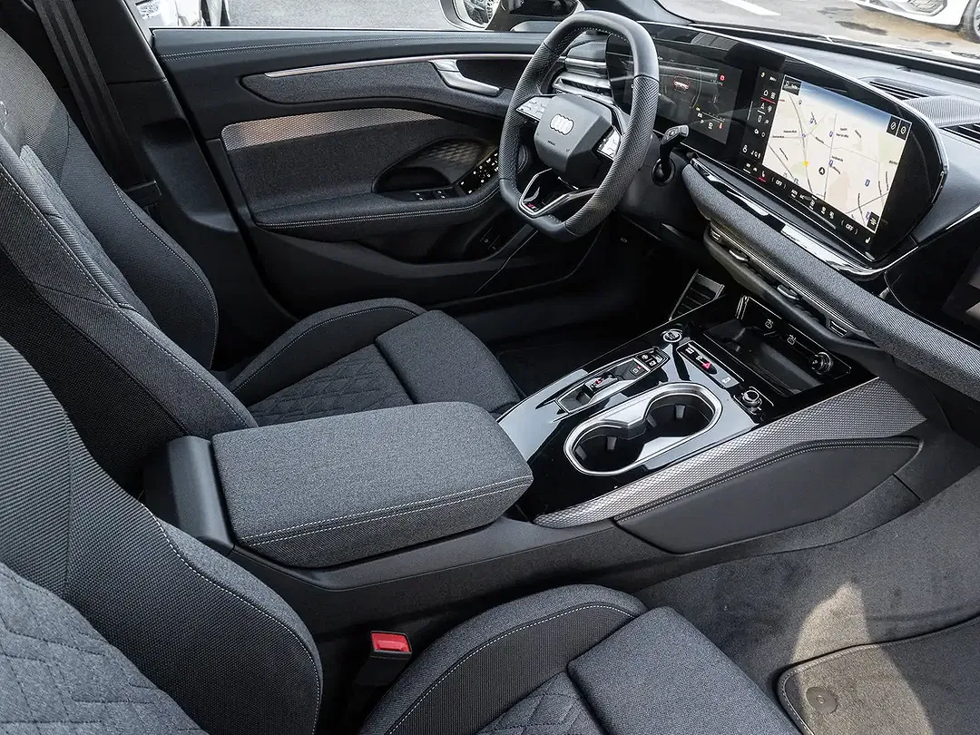 Audi A6 S tronic quattro Avant - Thumbnail 8