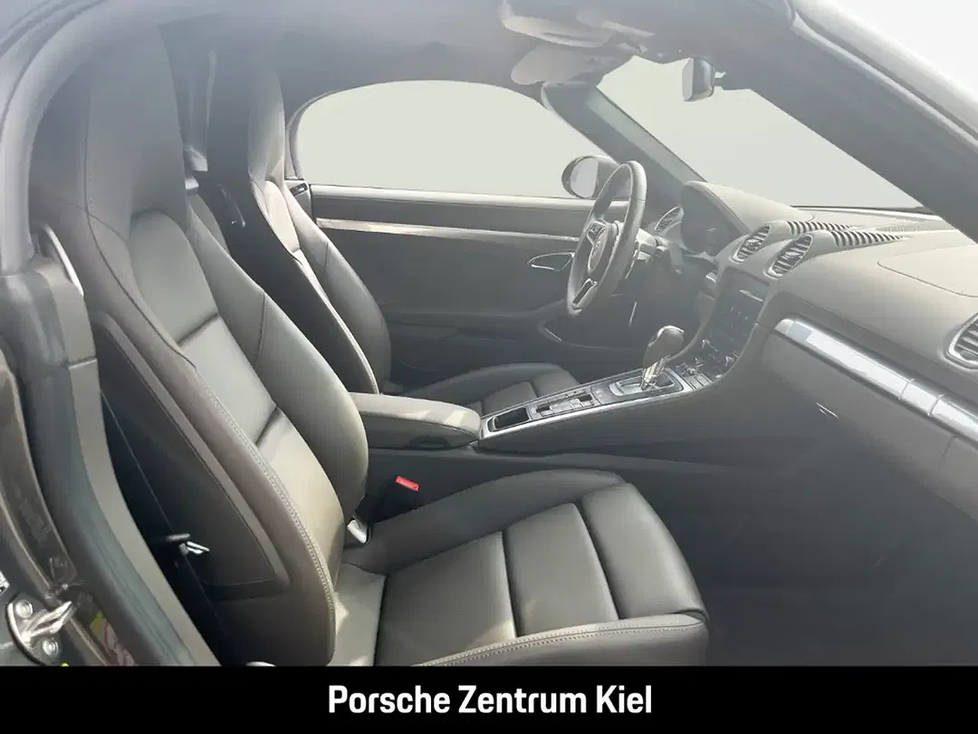 Porsche Boxster - Thumbnail 8