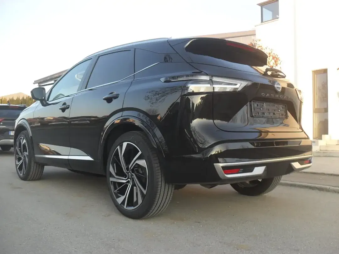 Nissan Qashqai 1.3 MHEV Tekna+ - Thumbnail 6
