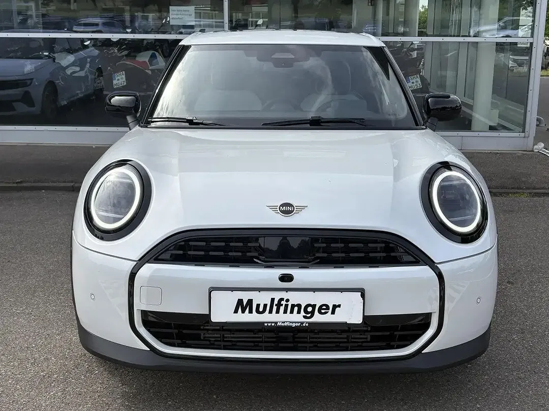 MINI Cooper C - Thumbnail 3