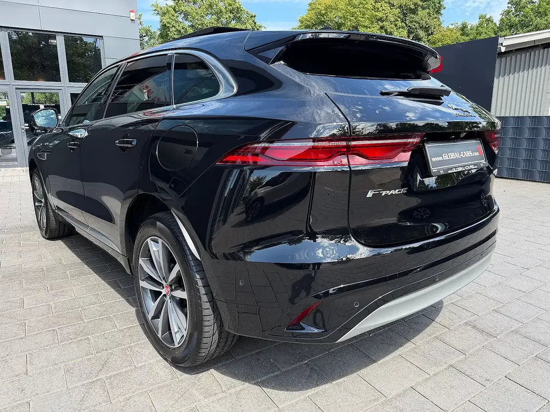Jaguar F-Pace P400e R-Dynamic S - Thumbnail 13