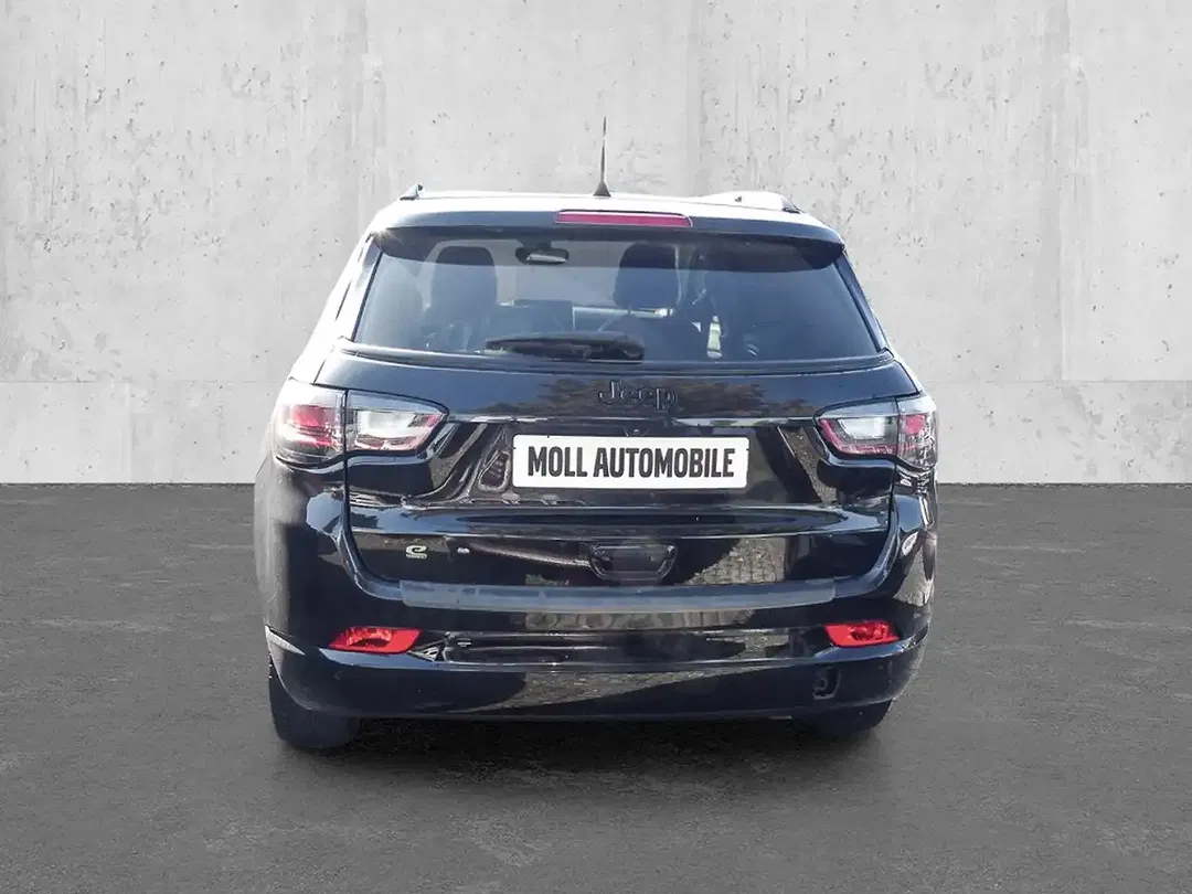 Jeep Compass MHEV e-Hybrid - Thumbnail 4