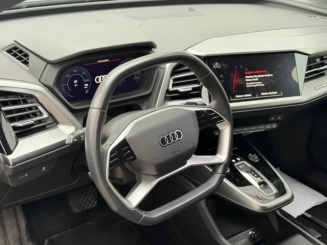 Audi Q4 e-tron 40 Sportback S line - Thumbnail 3