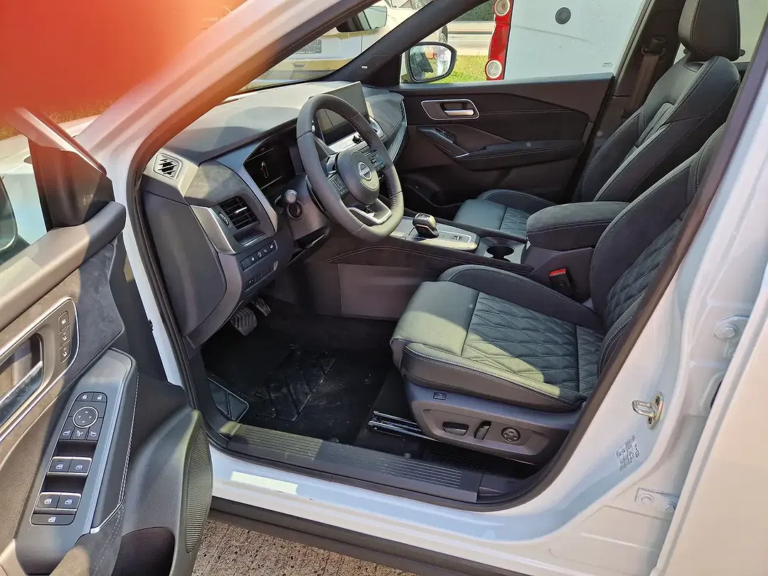 Nissan Qashqai 1.3 DIG-T MHEV Xtronic Tekna+ - Thumbnail 14