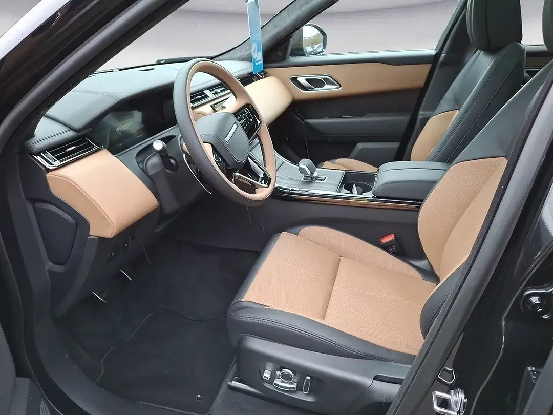 Land Rover Range Rover Velar D300 Autobiography - Thumbnail 6