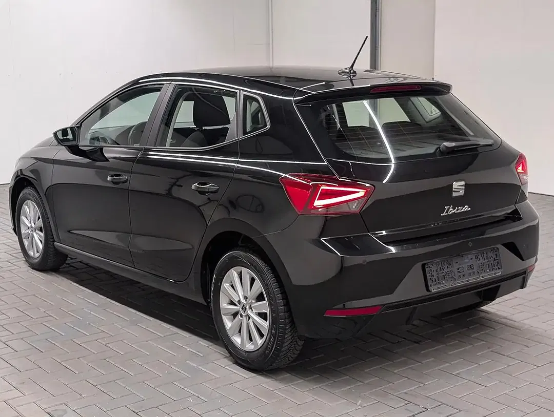 SEAT Ibiza Style - Thumbnail 3