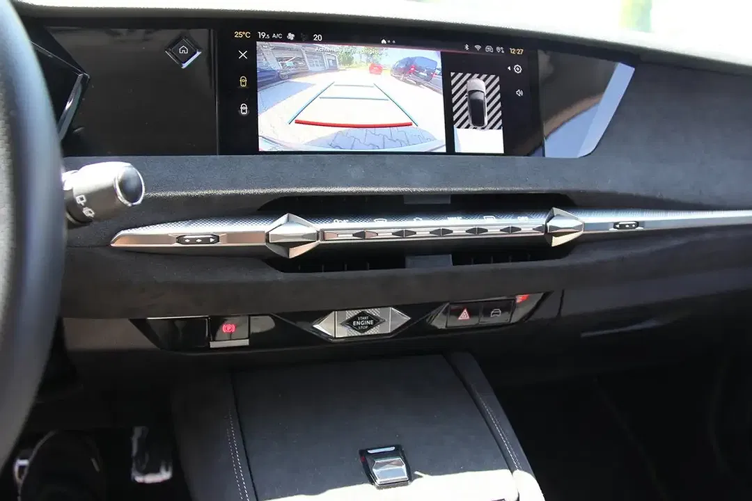 DS Automobiles DS 4 - Thumbnail 14
