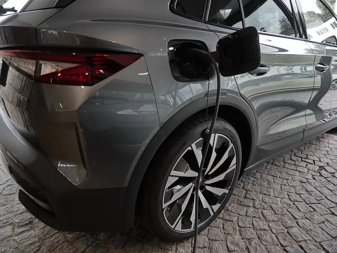 Skoda Elroq 85 Sportline - Thumbnail 23