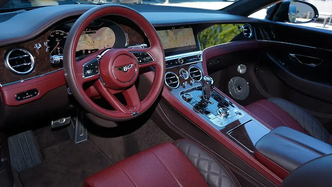 Bentley Continental GT 4.0 V8 - Thumbnail 3