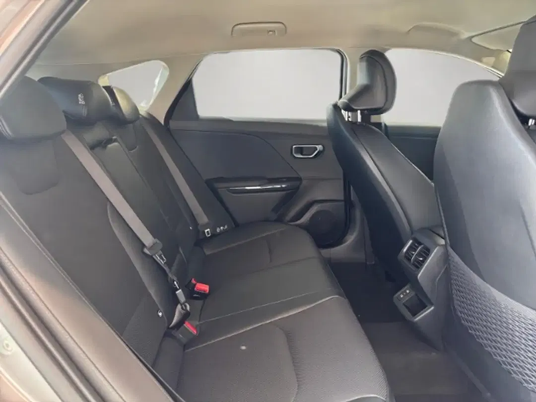 Kia K4 1.6 Spirit - Thumbnail 13