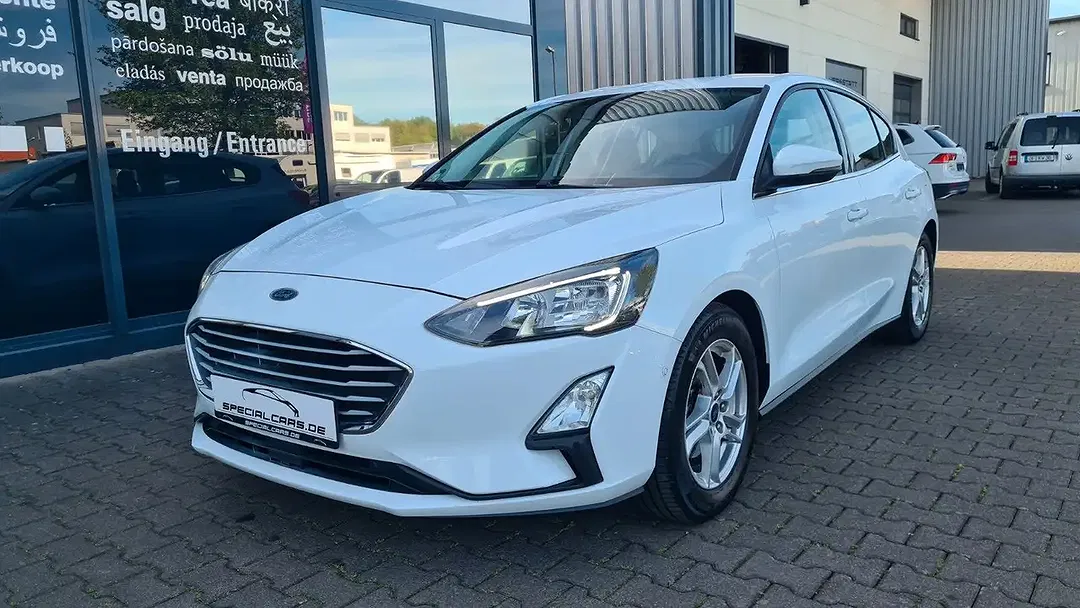 Ford Focus Cool & Connect - Thumbnail 3