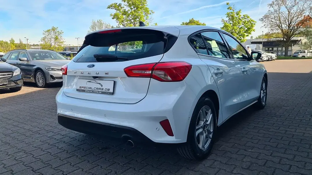 Ford Focus Cool & Connect - Thumbnail 7