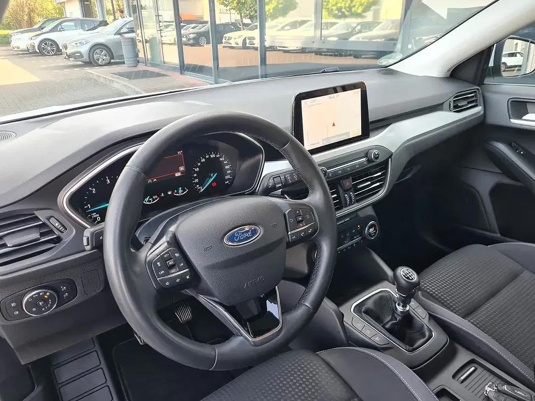 Ford Focus Cool & Connect - Thumbnail 9