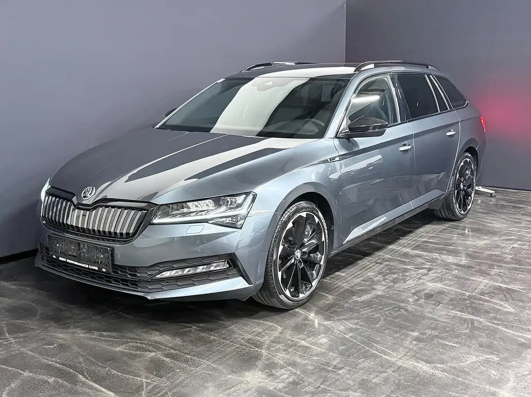 Skoda Superb iV Sportline - foto 1