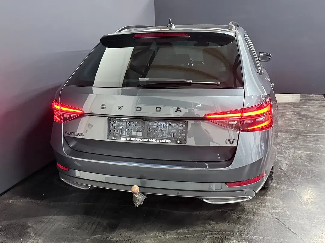Skoda Superb iV Sportline - Thumbnail 14