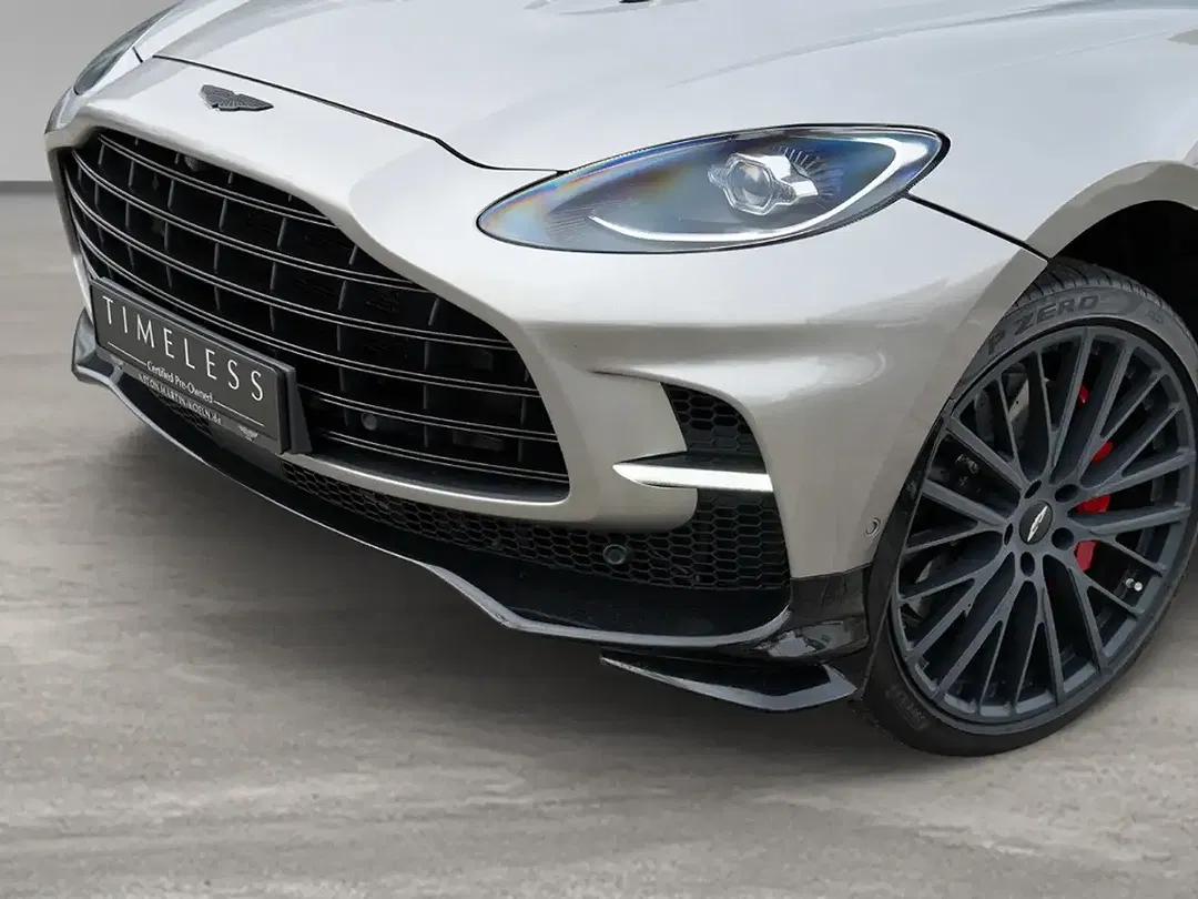 Aston Martin DBX 707 - Thumbnail 10