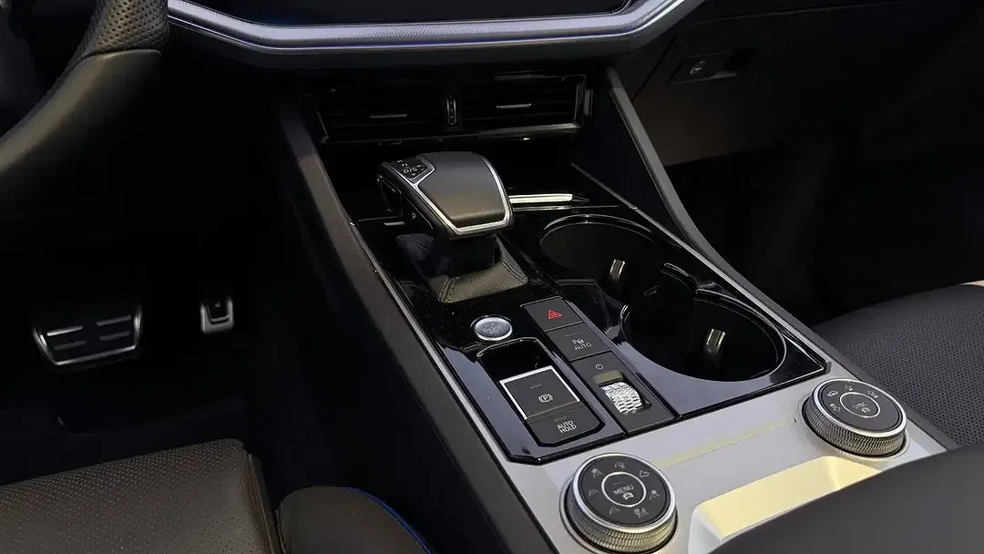 Volkswagen Touareg eHybrid 4Motion R - Thumbnail 14