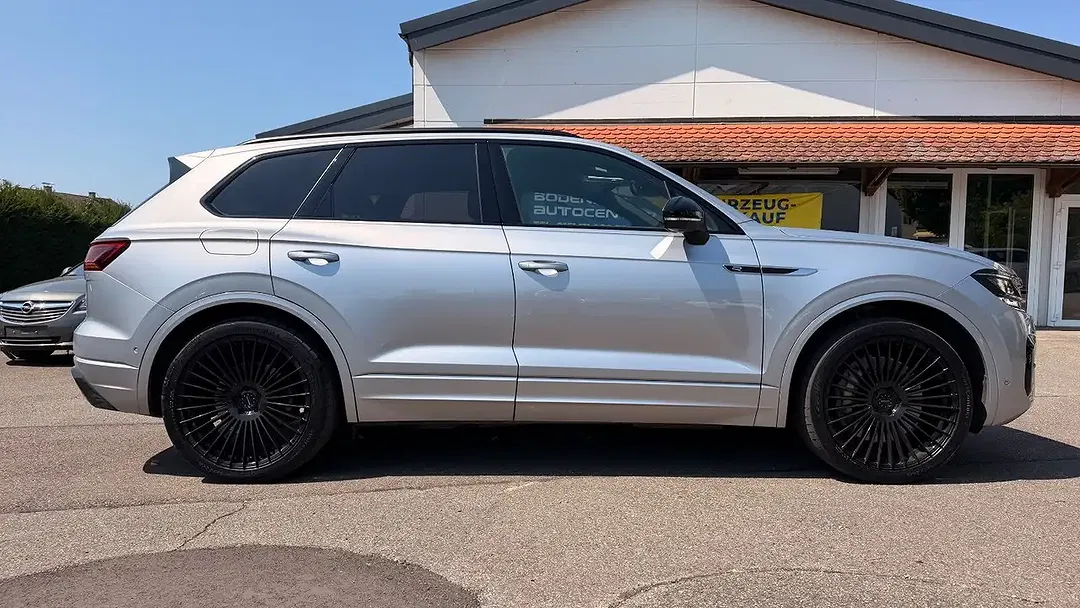 Volkswagen Touareg eHybrid 4Motion R - foto 2