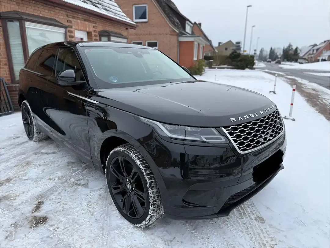 Land Rover Range Rover Velar - Thumbnail 3