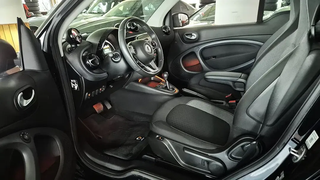 smart forTwo - Thumbnail 14