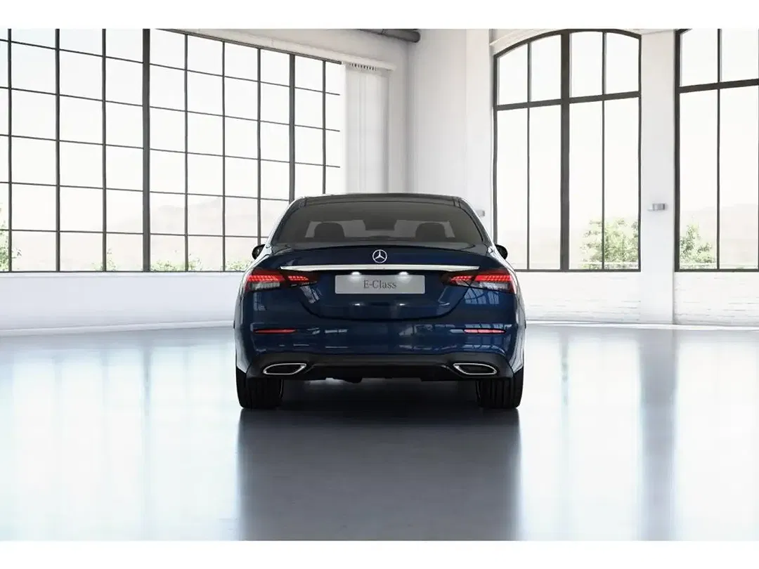 Mercedes-Benz E 200 AMG Burmester Night - Thumbnail 1