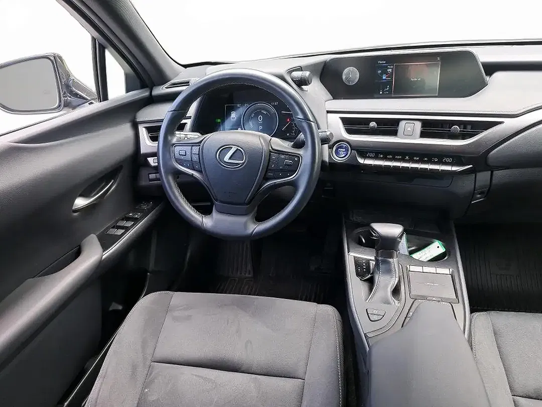 Lexus UX 250h Hybrid - Thumbnail 9