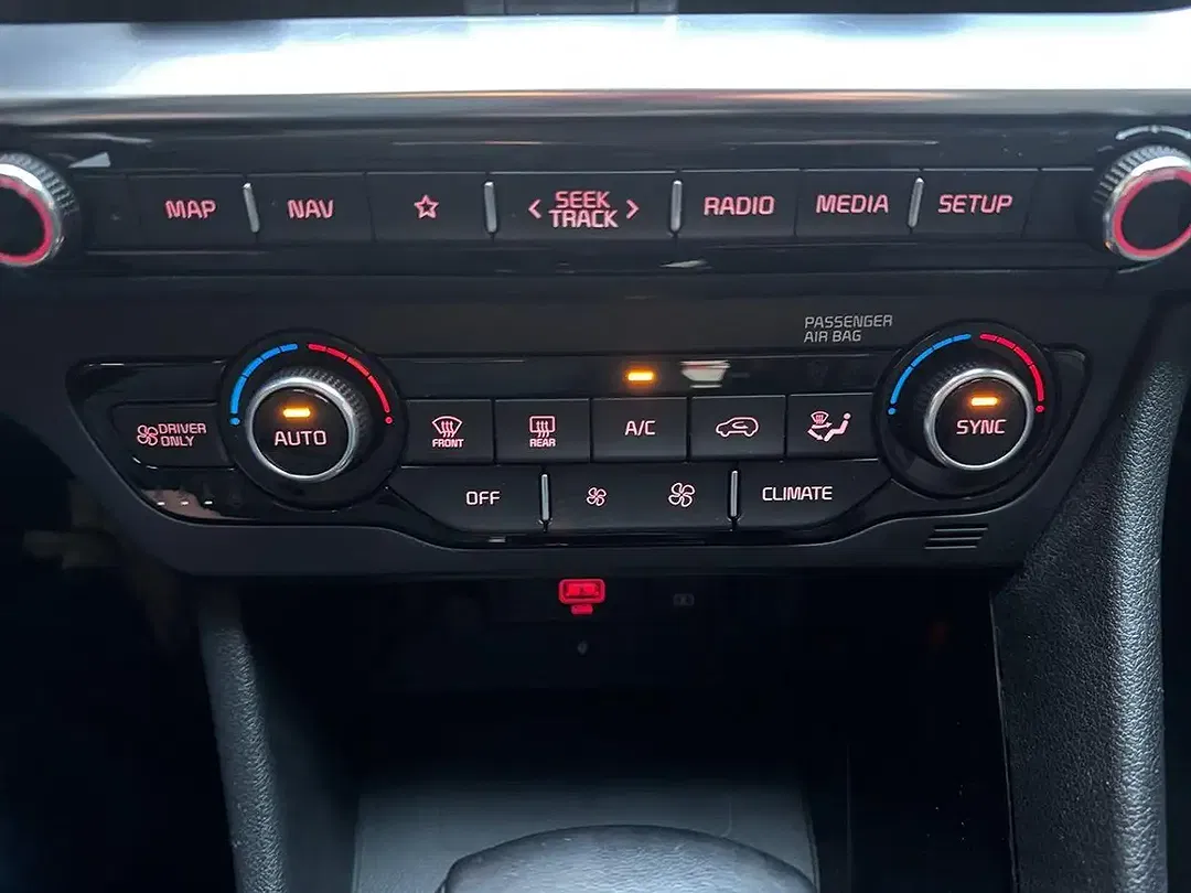 Kia Niro PHEV Hybrid Spirit - Thumbnail 15