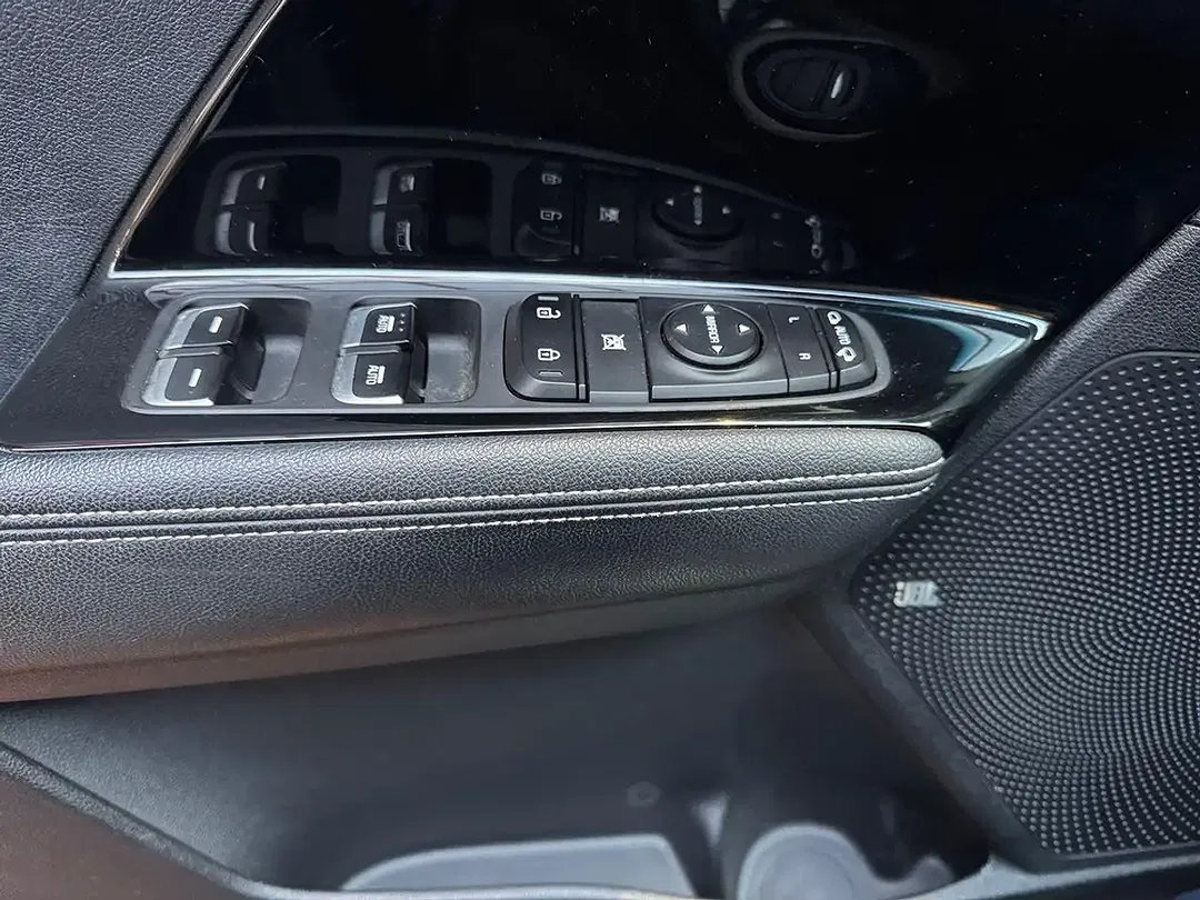 Kia Niro PHEV Hybrid Spirit - Thumbnail 17