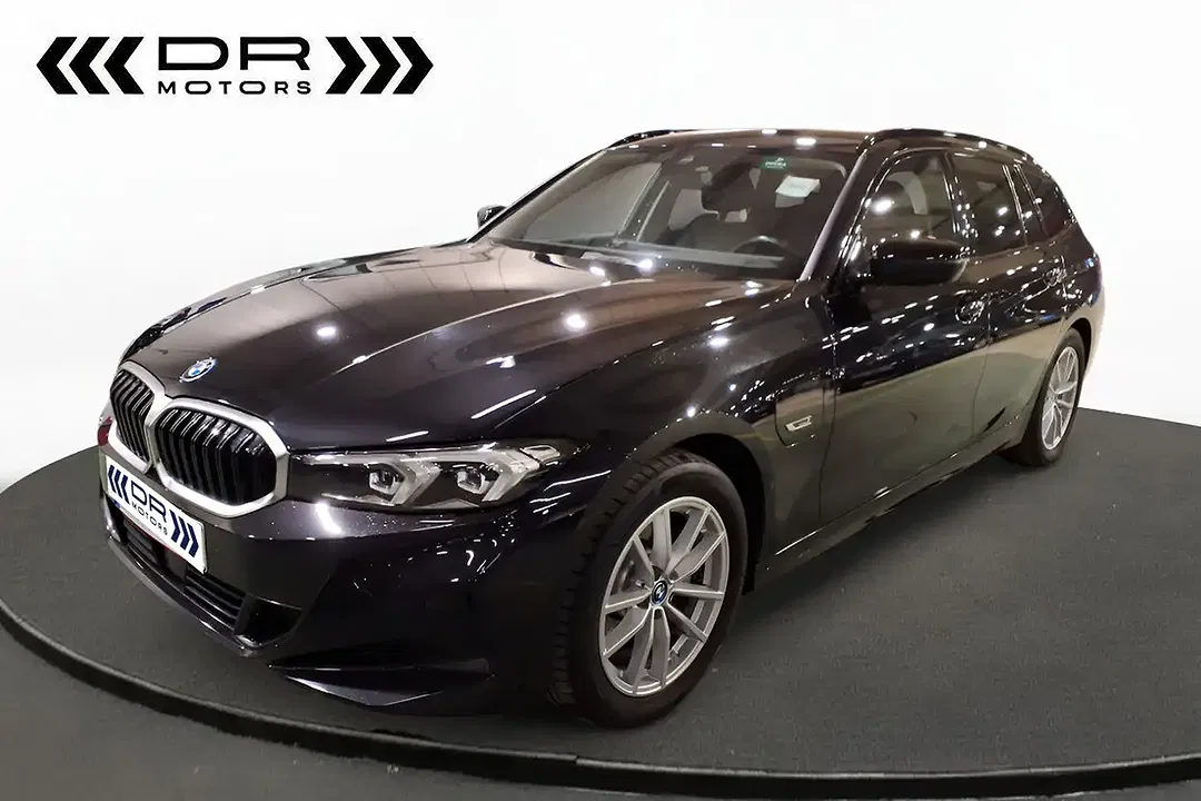 BMW 320 Touring - Thumbnail 1