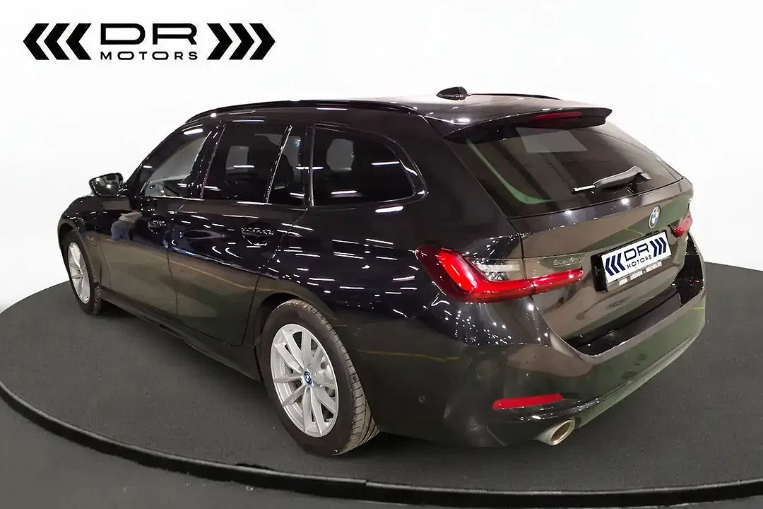 BMW 320 Touring - Thumbnail 3