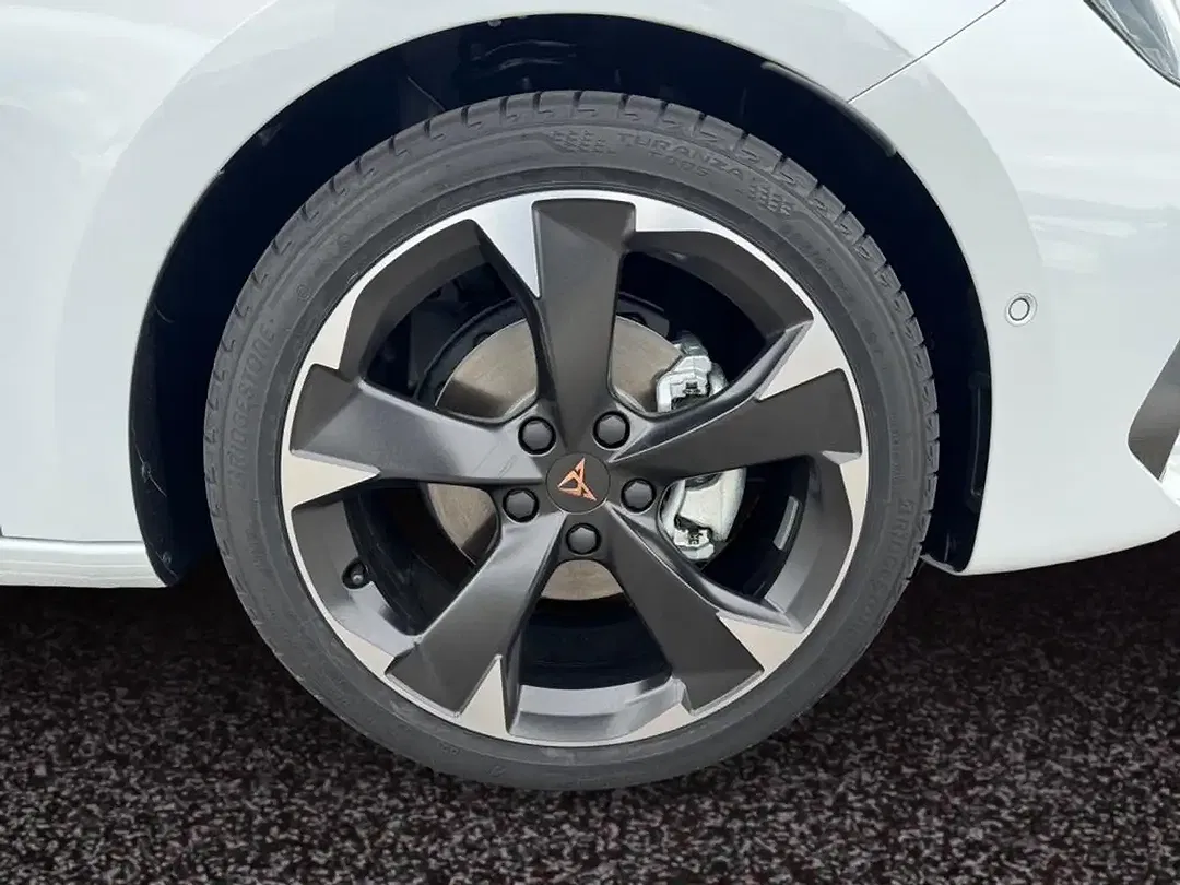 CUPRA Leon 2.0 TDI DSG Matrix LED - Thumbnail 6