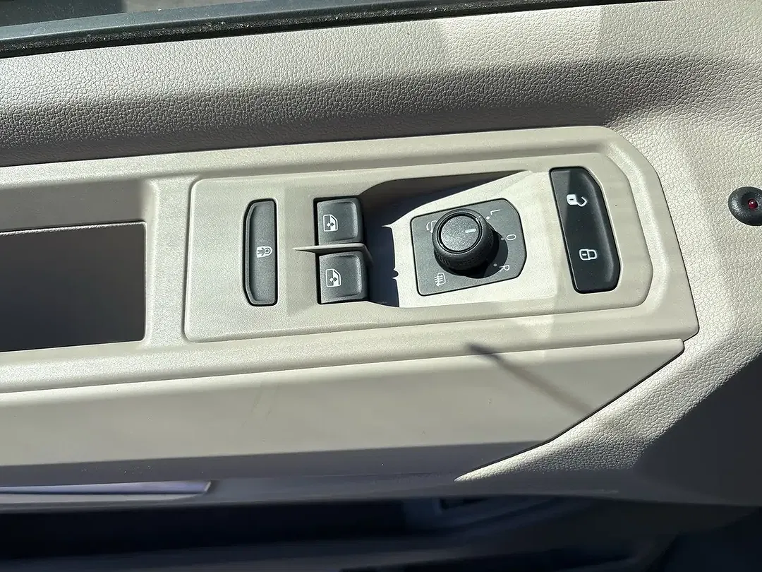 Volkswagen T7 Multivan eHybrid 4Motion Business - Thumbnail 14