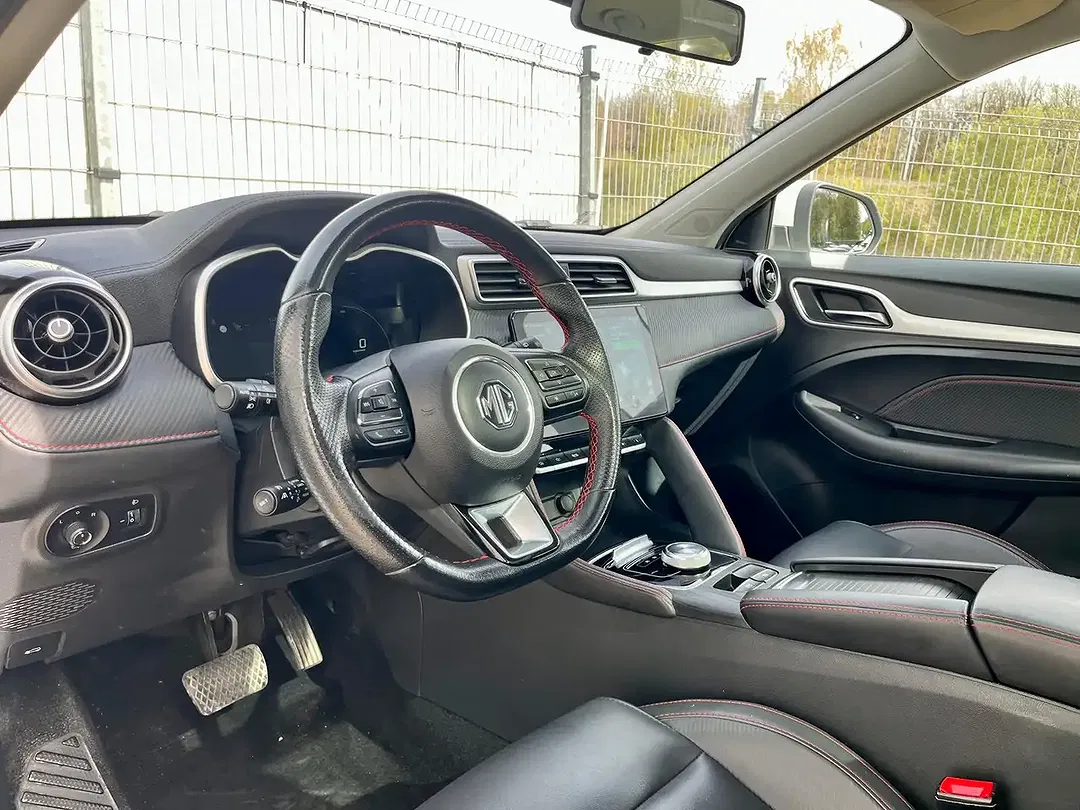 MG ZS Luxury Standard Range - Thumbnail 12