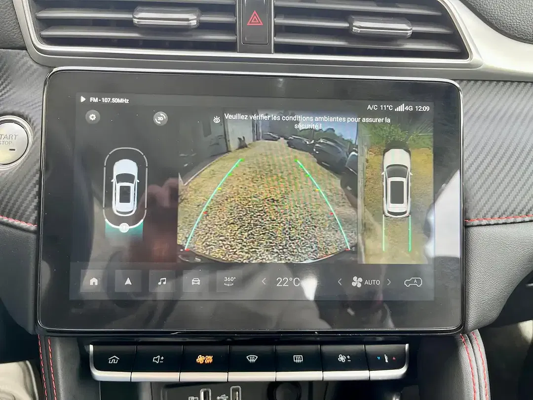 MG ZS Luxury Standard Range - Thumbnail 16