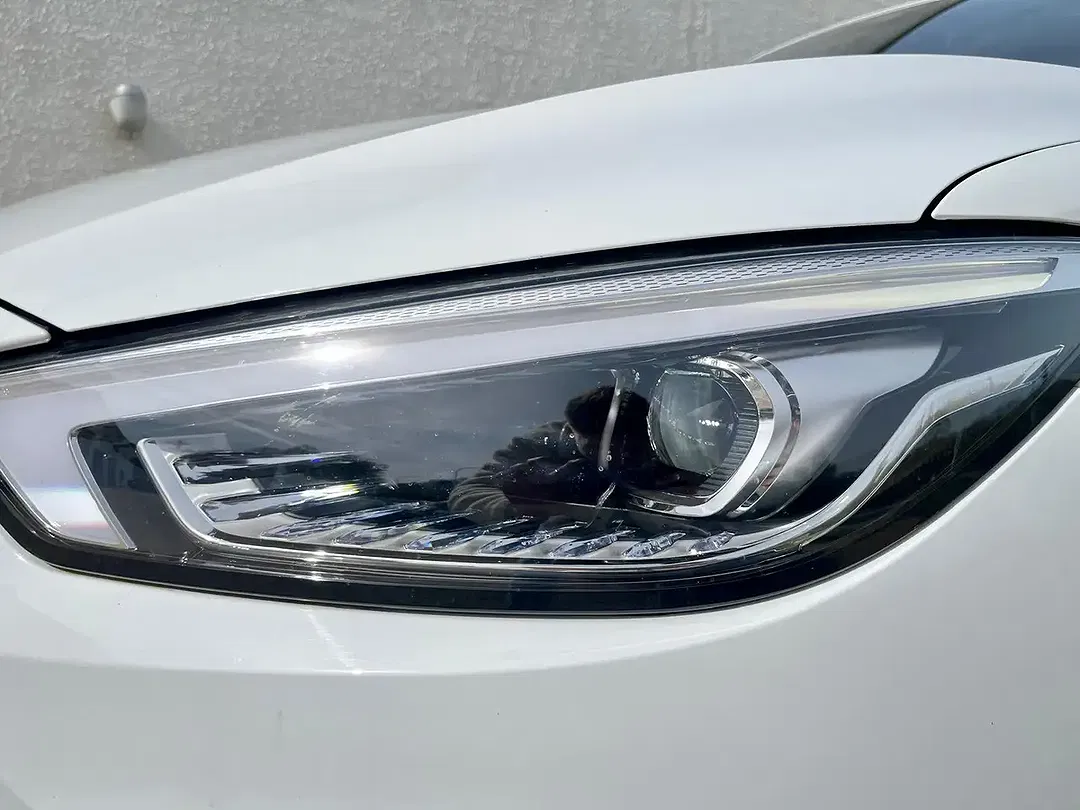 MG ZS Luxury Standard Range - Thumbnail 6