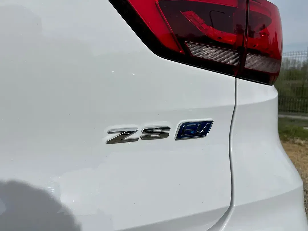 MG ZS Luxury Standard Range - Thumbnail 7