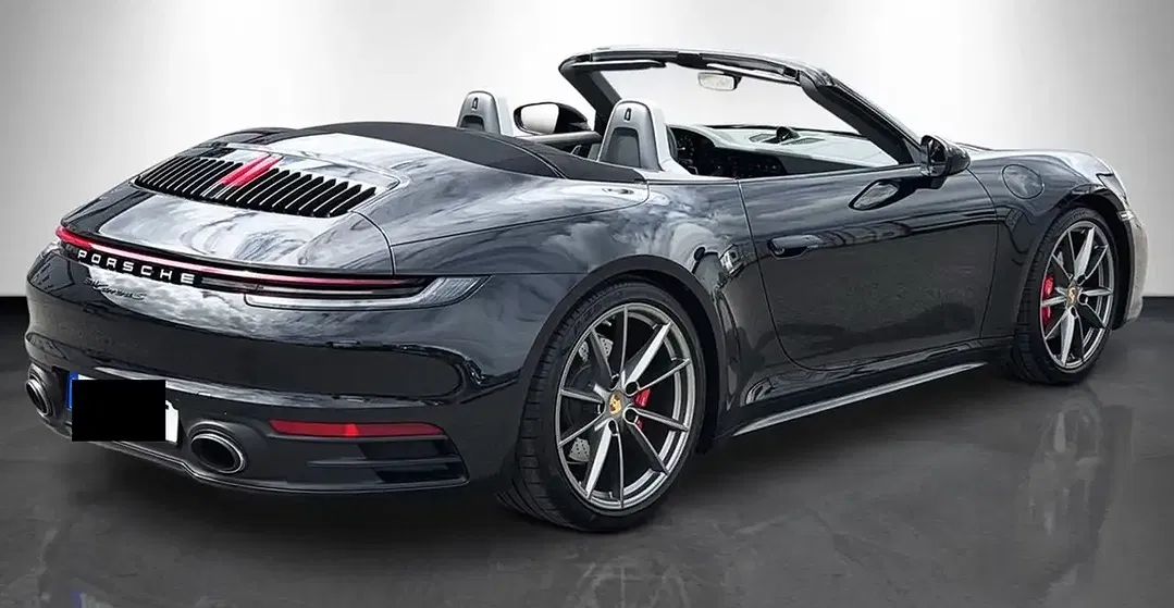 Porsche 911 Carrera S Cabriolet - Thumbnail 10