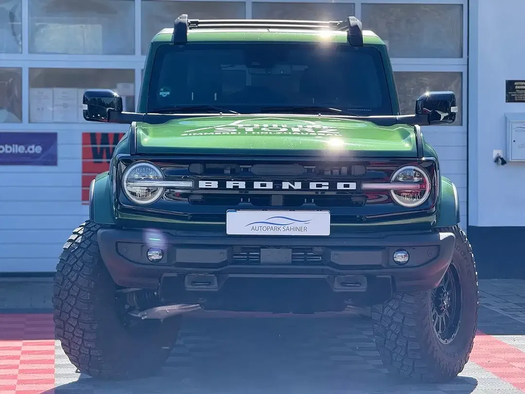 Ford Bronco 4x4 - foto 2